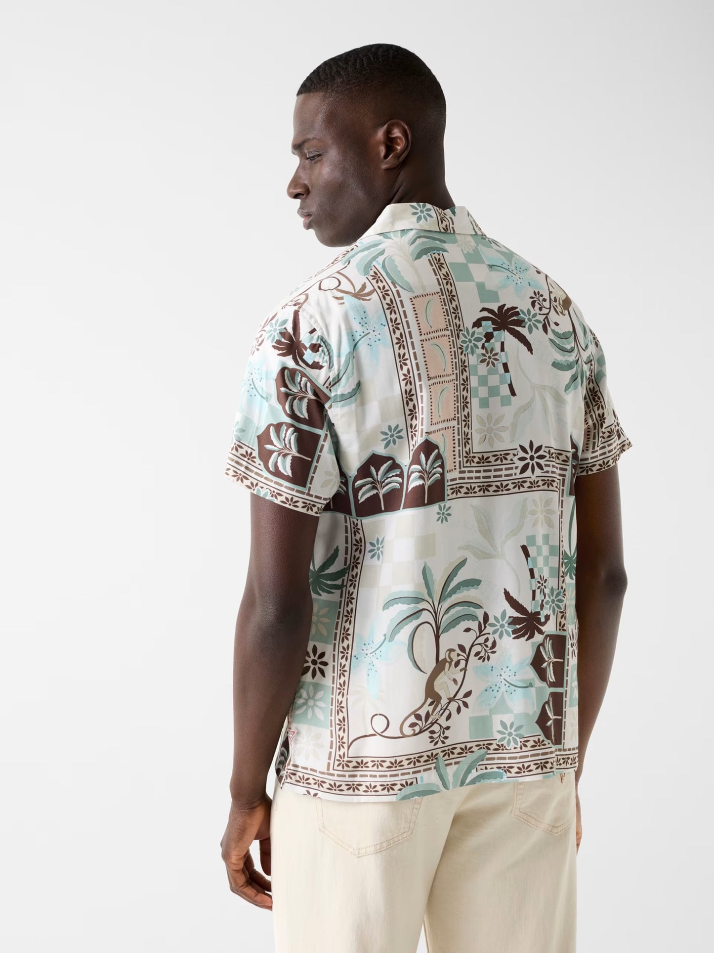 GUESS MAN ECO RAYON THAI TROPICS PRINT SHIRT