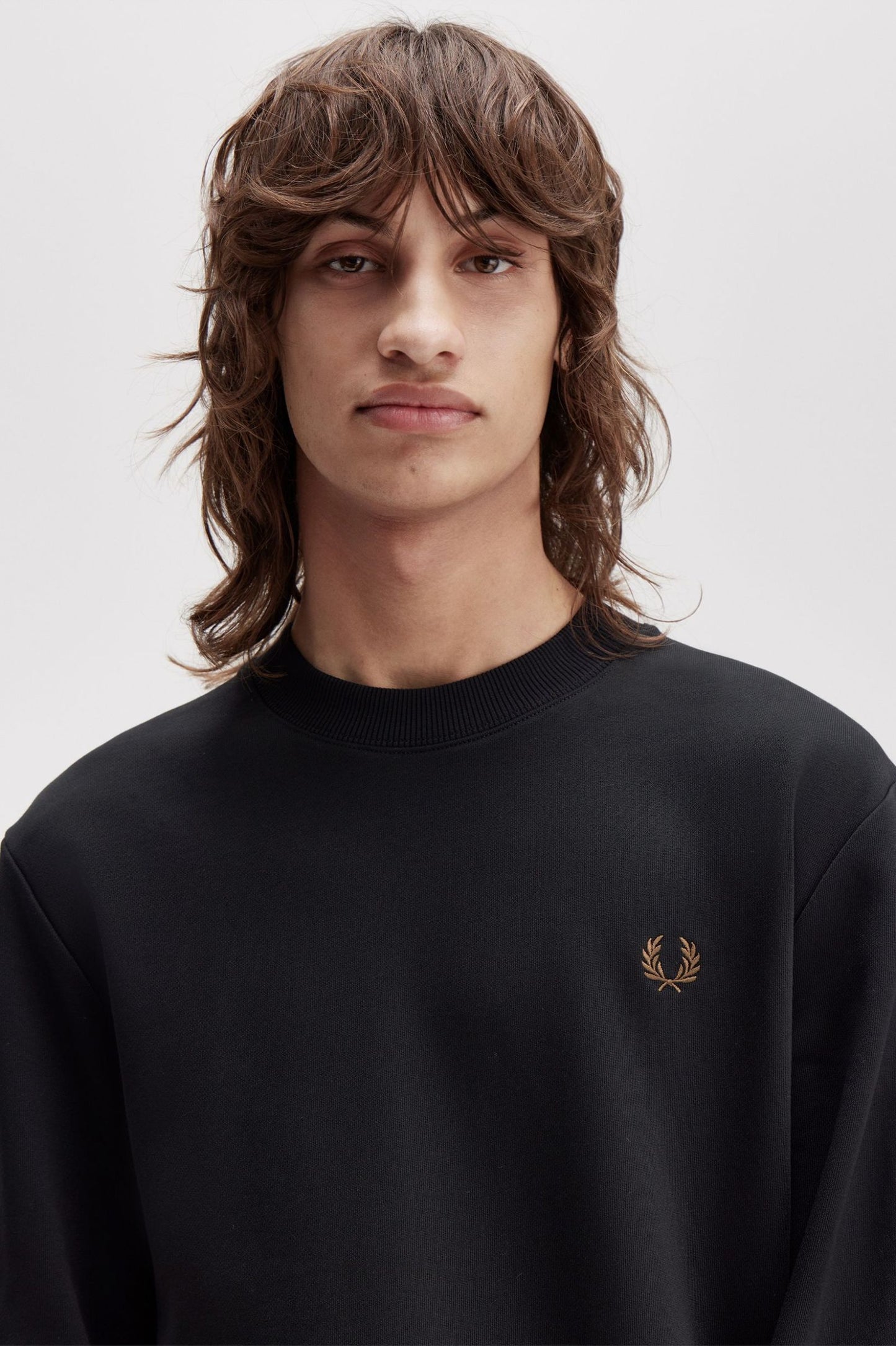 FRED PERRY CREW NECK SWEATSHIRT