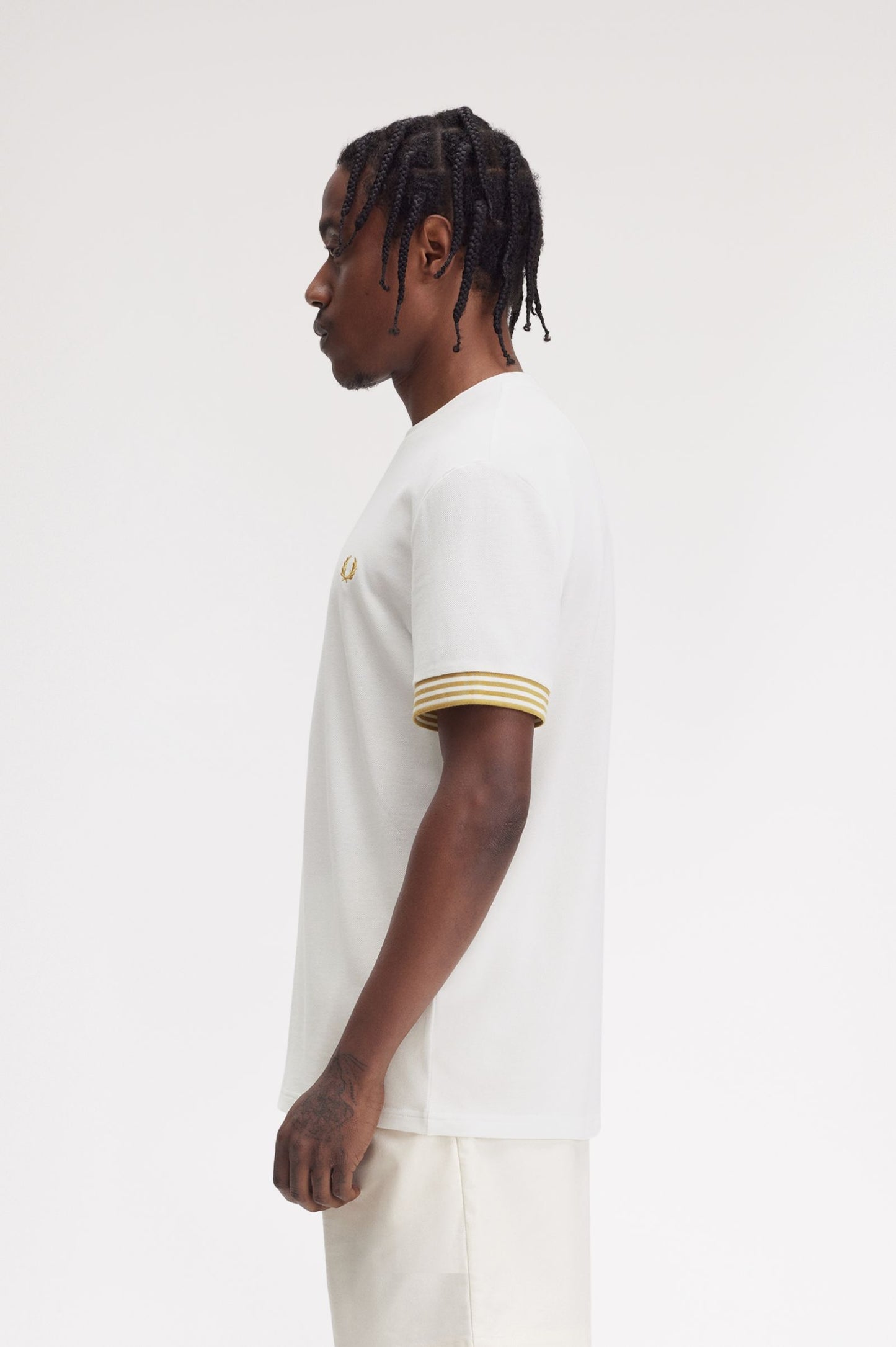 FRED PERRY STRIPED CUFF T SHIRT