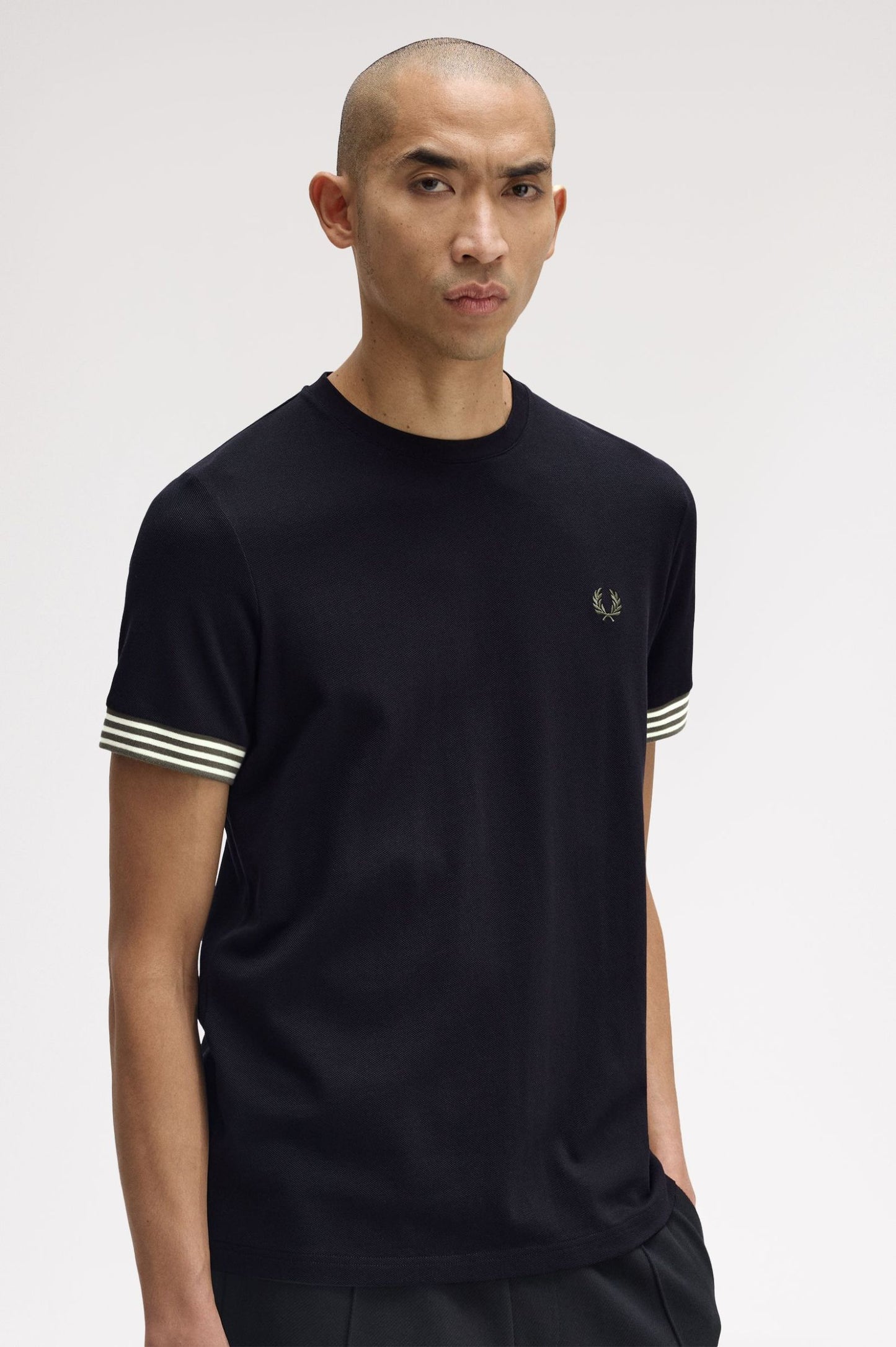FRED PERRY STRIPED CUFF T SHIRT