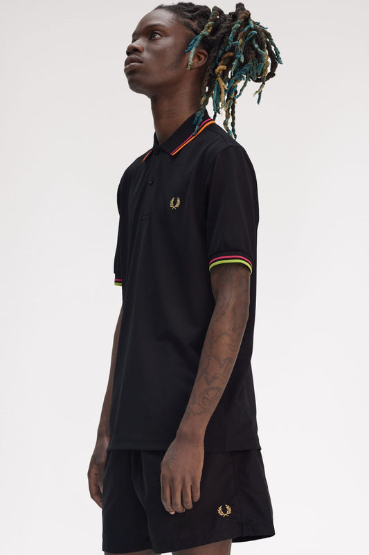 FRED PERRY ON COURT TWIN TIPPED FP SHIRT