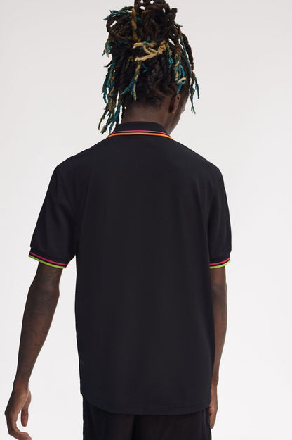 FRED PERRY ON COURT TWIN TIPPED FP SHIRT