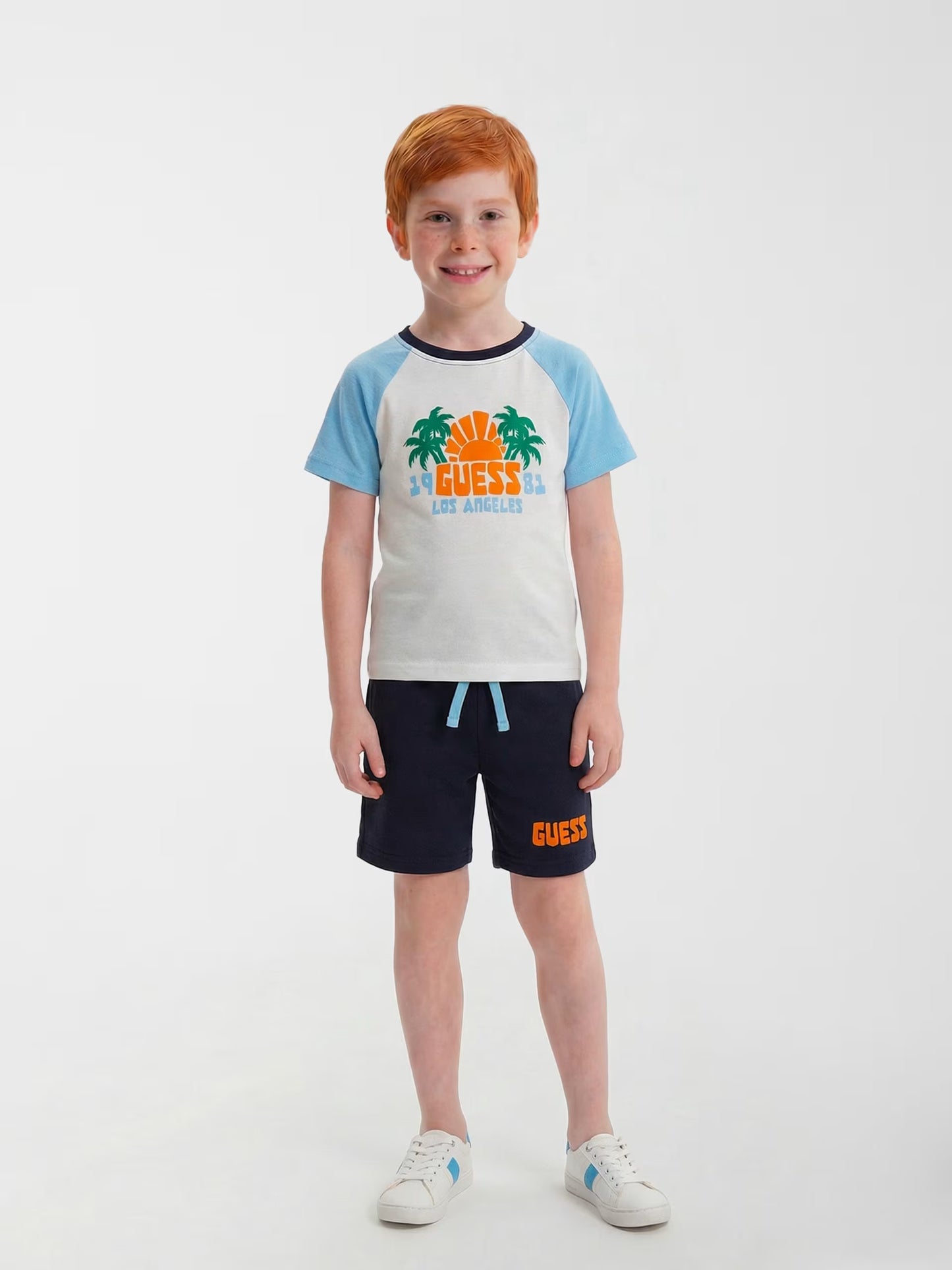 GUESS KIDS SET T SHIRT & TERRY SHORTS