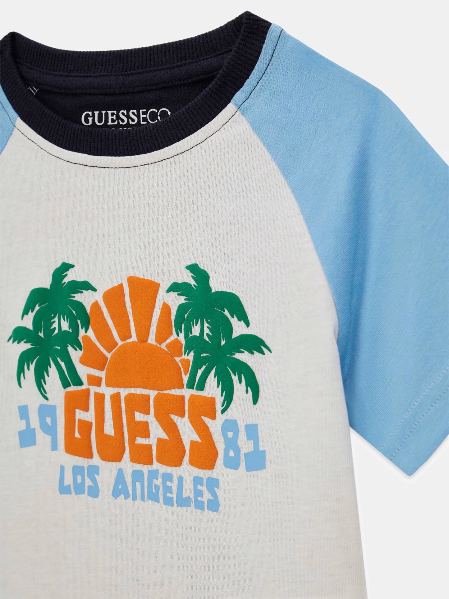GUESS KIDS SET T SHIRT & TERRY SHORTS