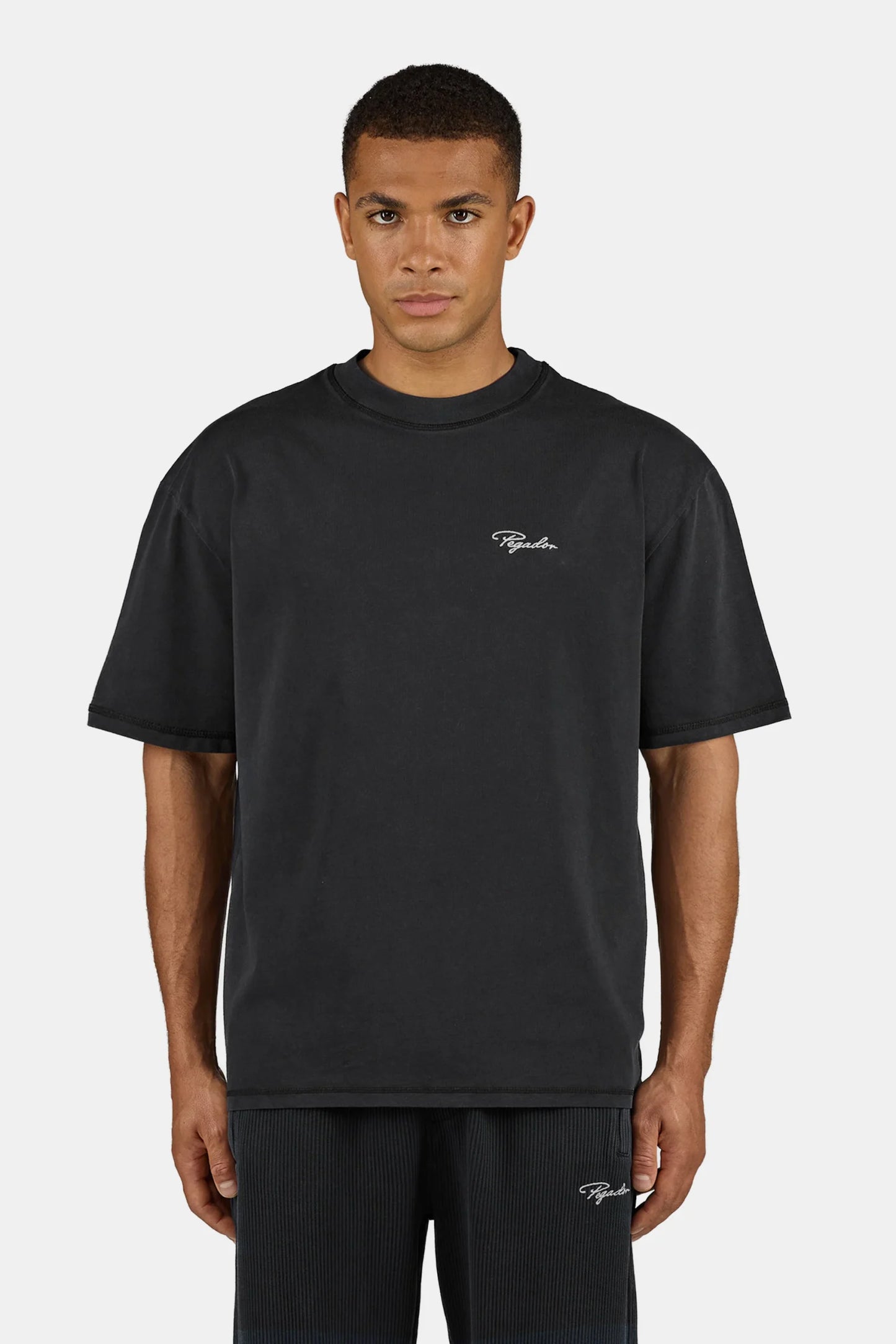 PEGADOR SIGNAR OVERSIZED TEE