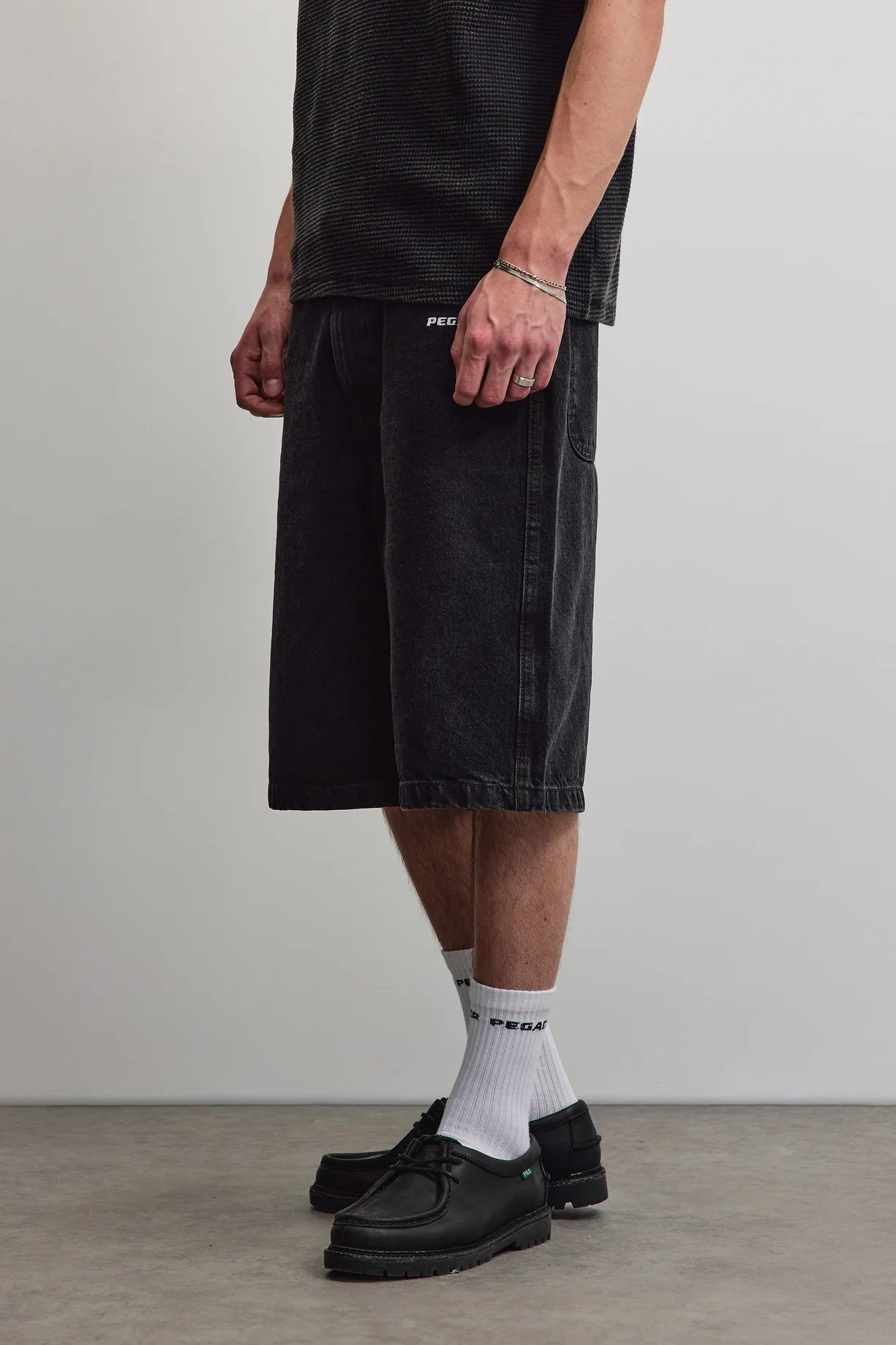 PEGADOR KOLAR JORTS