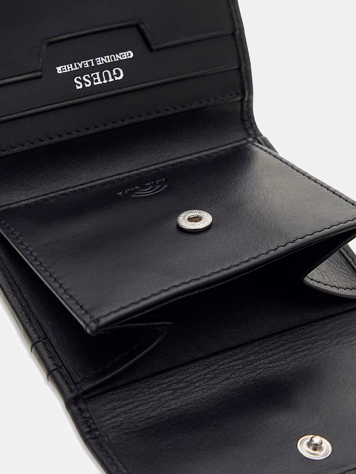 GUESS BERNA GENUINE LEATHER TRIFOLD S WALLET
