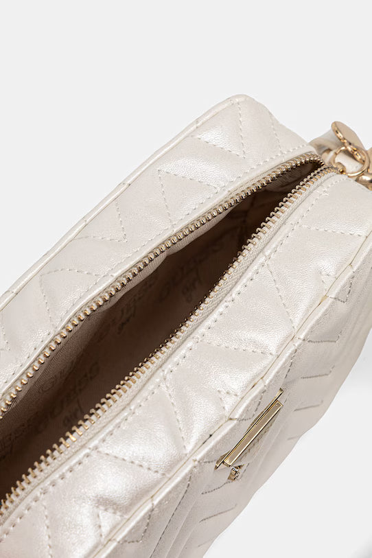 GUESS KIDS QUILTED CAMERA BAG