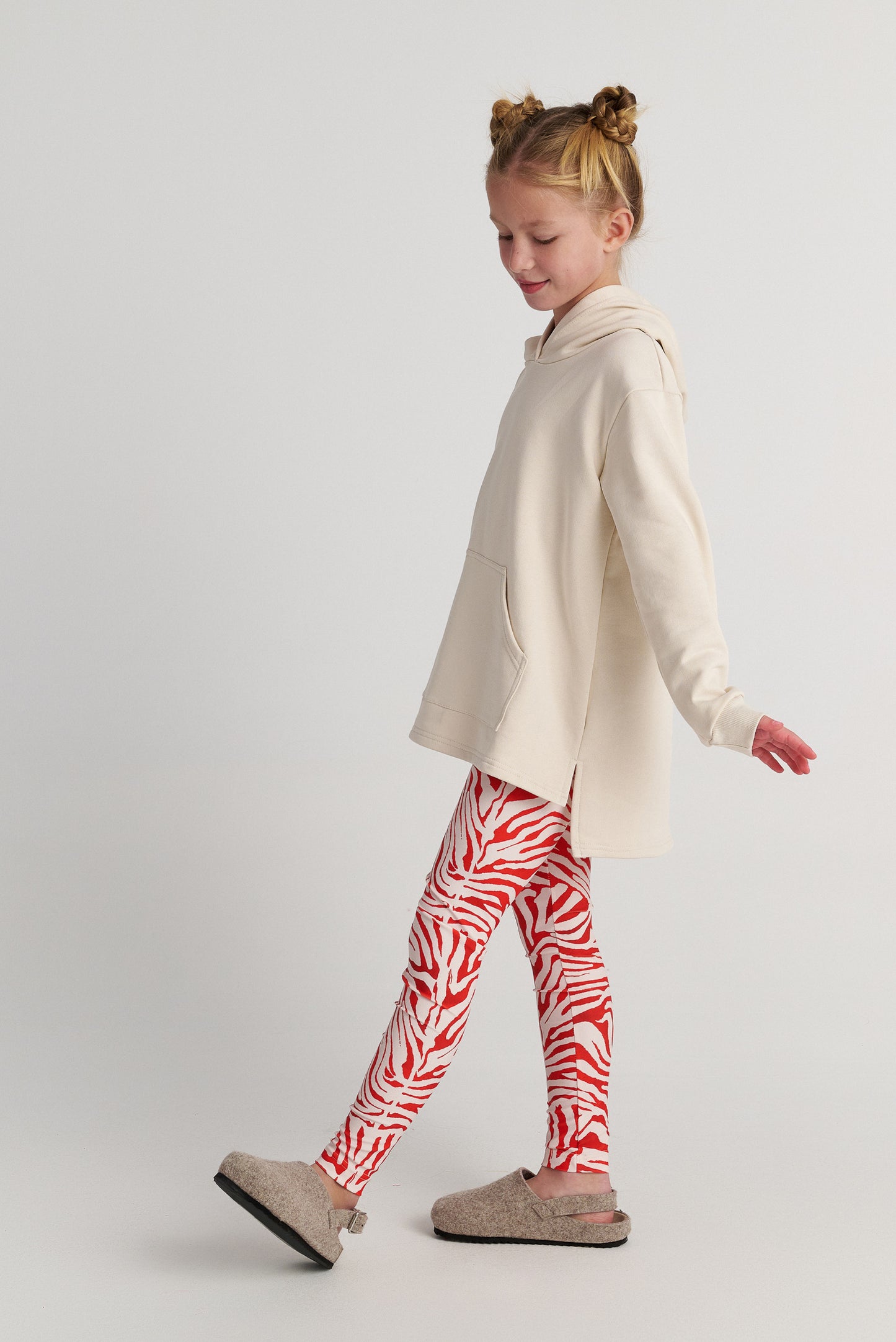 TWO IN A CASTLE HOODED TOP & ATHLETIC LEGGINGS SET