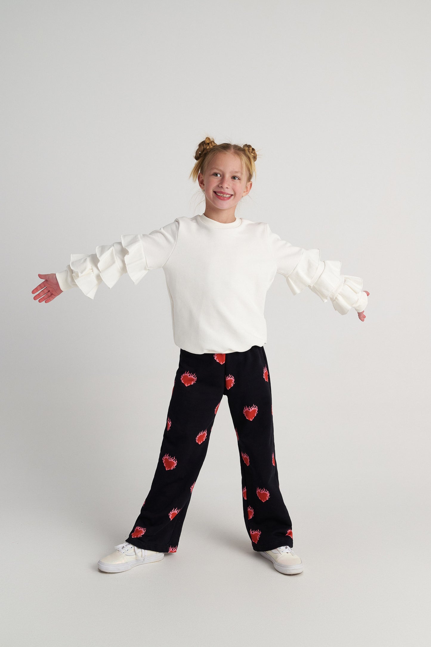 FLAMING HEARTS RUFFLES TOP & ALLOVER PRINT PANTS