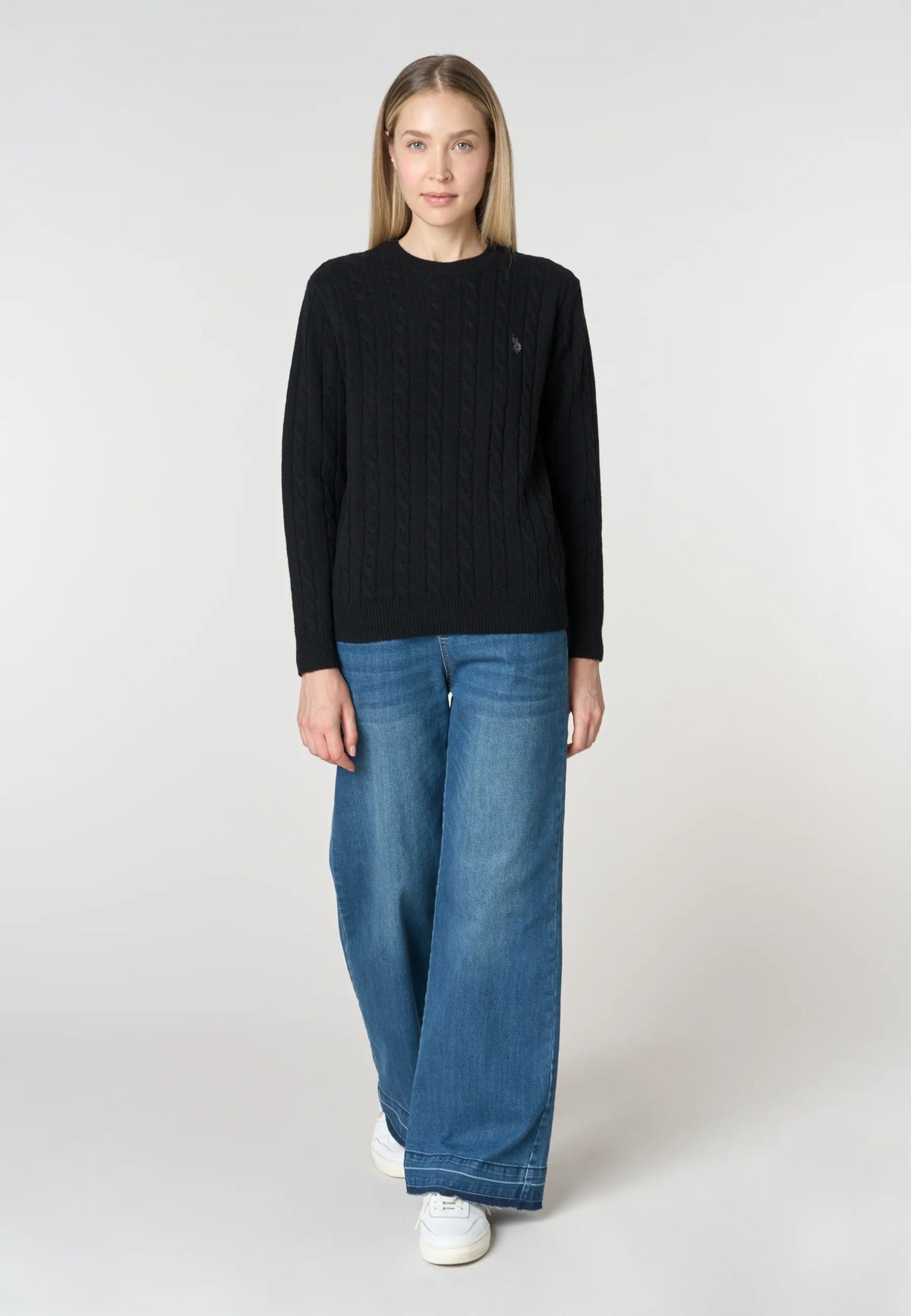U.S POLO ASSN WOMAN CREW NECK WOOL CABLE KNIT SWEATER