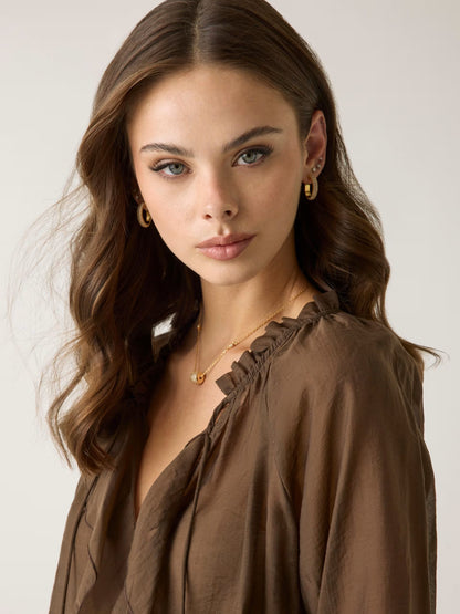 GUESS WOMAN MAELYS RUFFLED BLOUSE