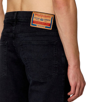 DIESEL 2023 D-FINITIVE JEANS