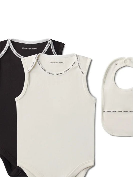 CALVIN KLEIN NEWBORN SLEEVELESS BIB GIFTPACK