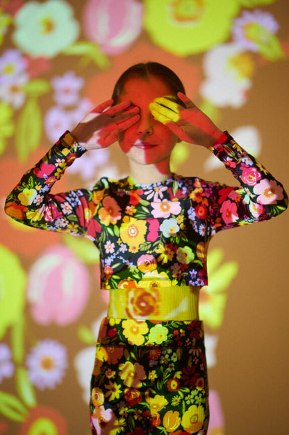 TWO IN A CASTLE SET ATHLETIC ALLOVERTOP&LEGGINGS