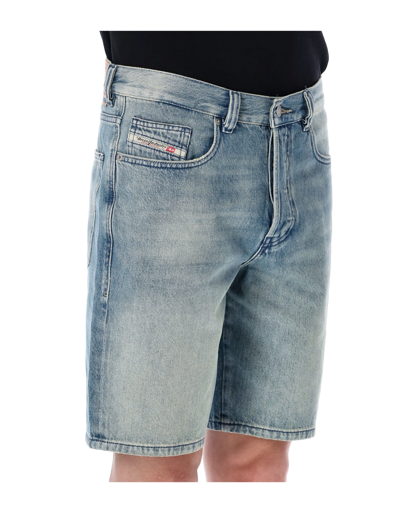 DIESEL REGULAR-SHORT