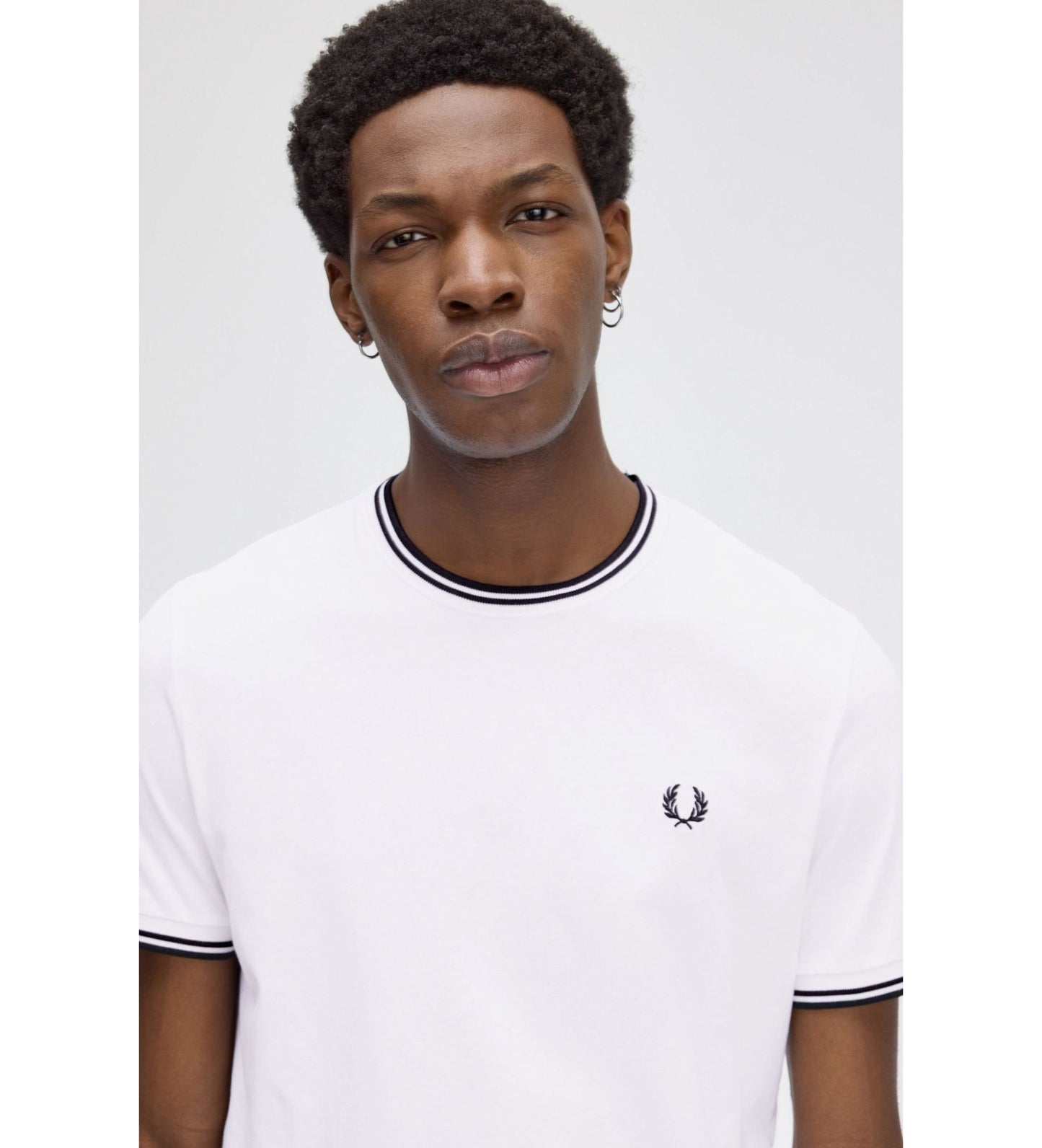 FRED PERRY TWIN TIPPED T SHIRT