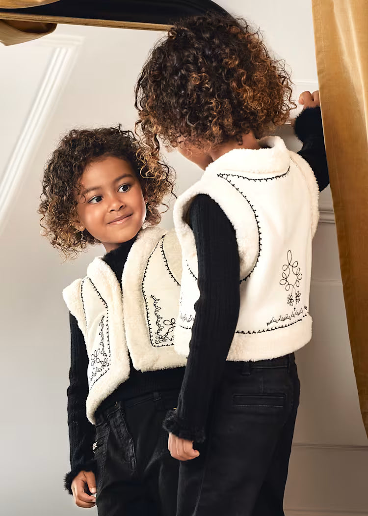 ABEL& LULA BY MAYORAL KNITTED DOUBLE SIDE VEST