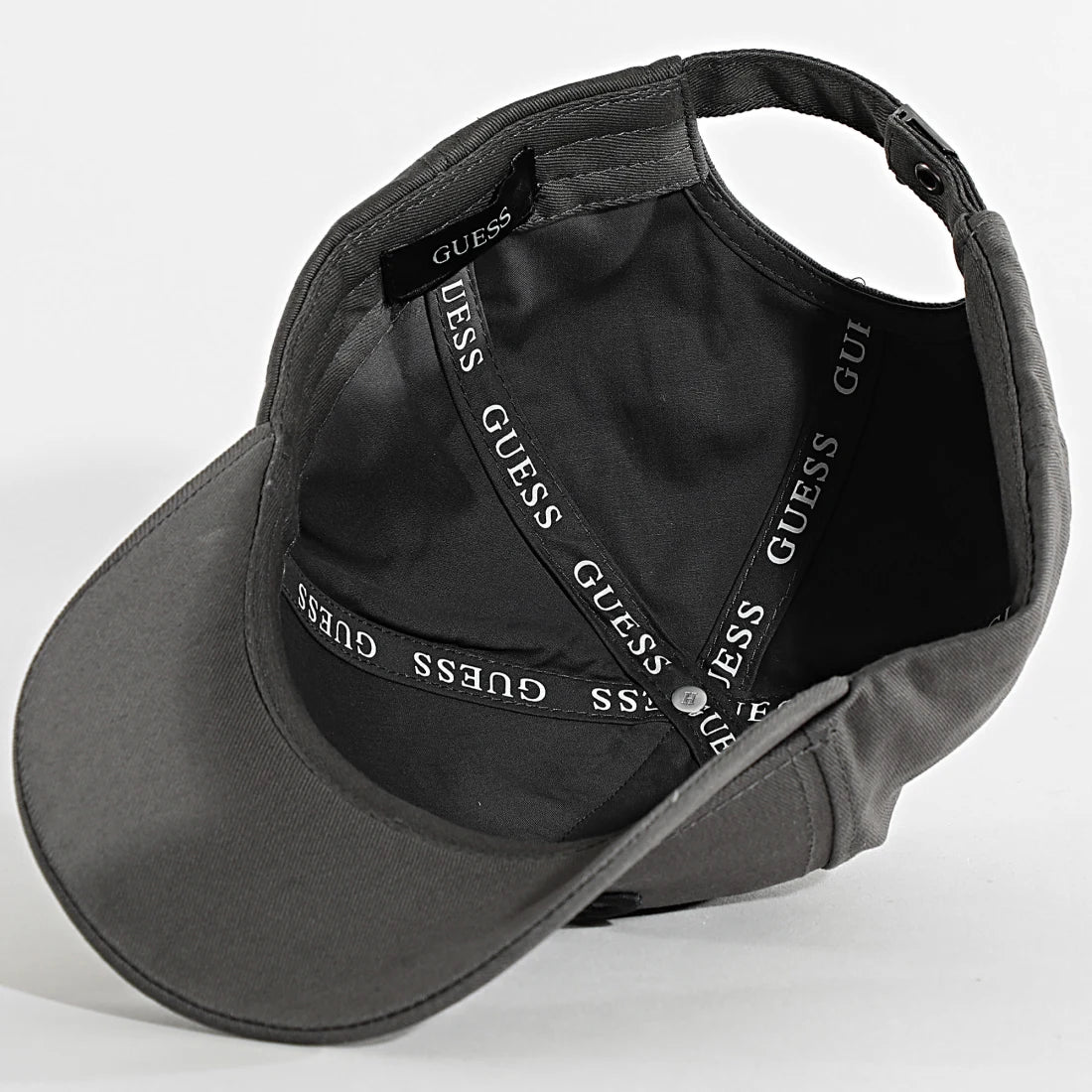 GUESS JEANS BASEBALL CAP