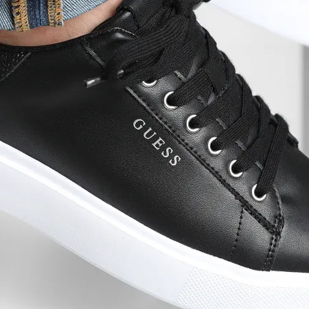 GUESS PRAVI LEATHER SNEAKERS