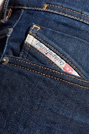 DIESEL 2023 D-FINITIVE JEANS