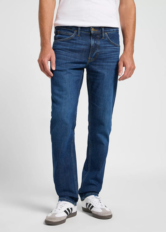 LEE DAREN ZIP FLY REGULAR JEAN