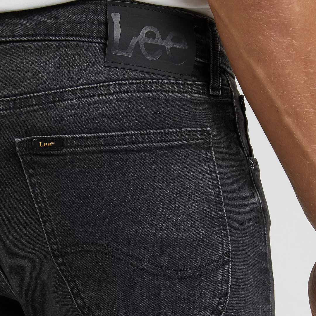 LEE LUKE SLIM TAPERED JEAN