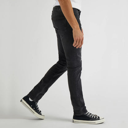 LEE LUKE SLIM TAPERED JEAN