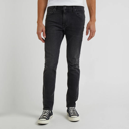LEE LUKE SLIM TAPERED JEAN