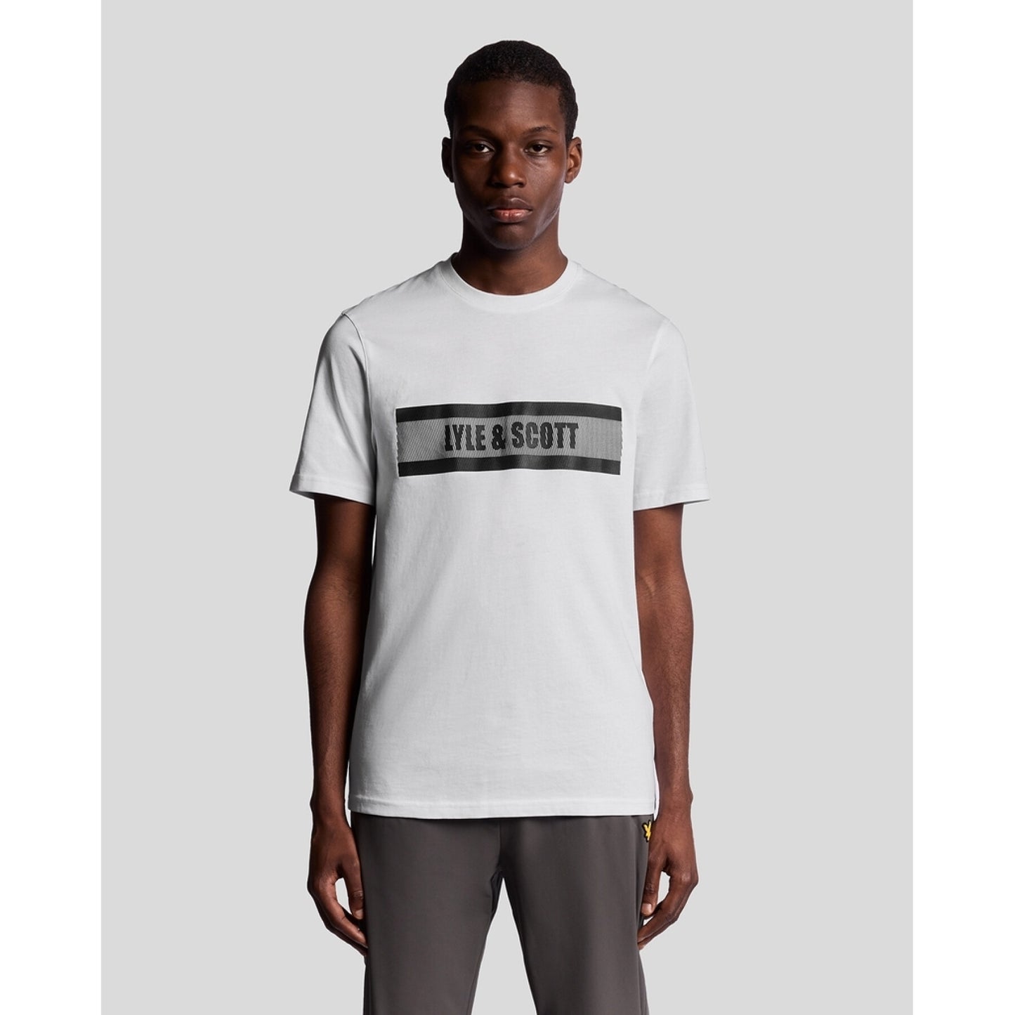LYLE&SCOTT LOGO STRIPED GRAPHIC T SHIRT