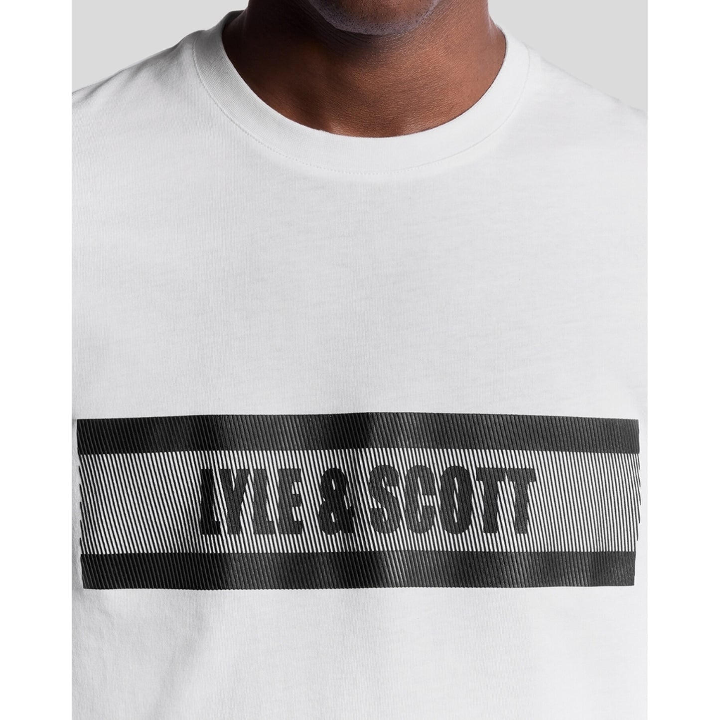 LYLE&SCOTT LOGO STRIPED GRAPHIC T SHIRT