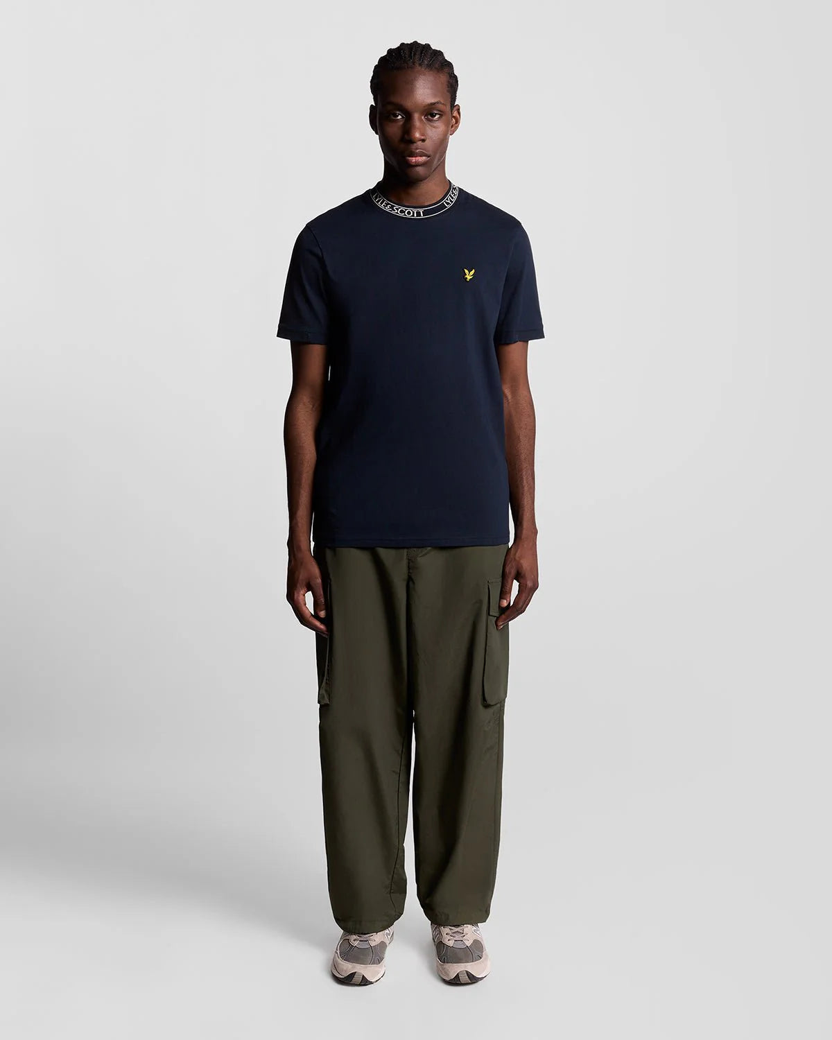 LYLE & SCOTT COLLAR LOGO RIBBED T SHIRT