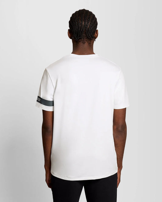 LYLE & SCOTT SPORTS SLEEVE DETAIL T-SHIRT