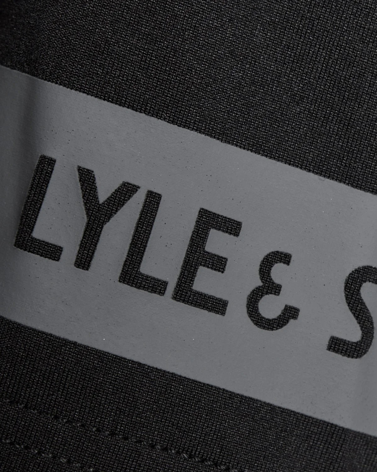 LYLE & SCOTT SPORTS SLEEVE DETAIL T-SHIRT
