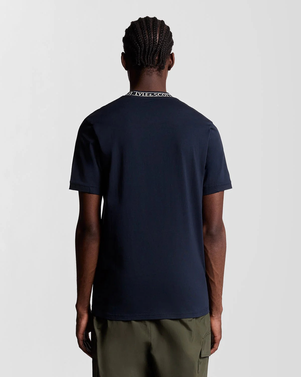 LYLE & SCOTT COLLAR LOGO RIBBED T SHIRT