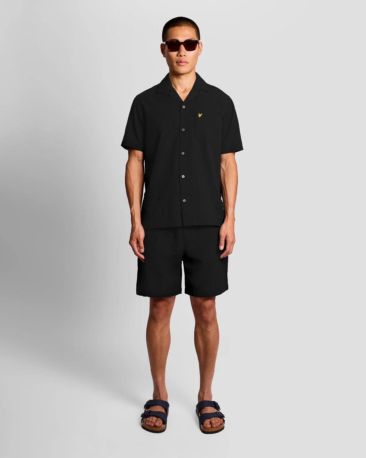 LYLE & SCOTT TEXTURED RESORT SHORT