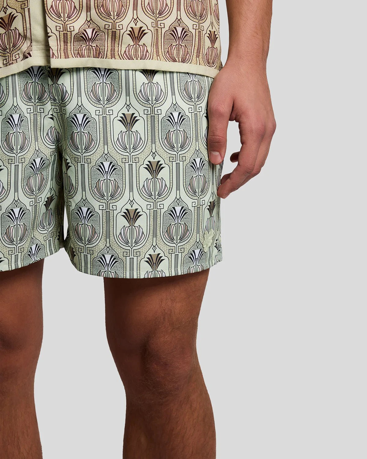 LYLE & SCOTT BOTANICAL SWIM SHORT