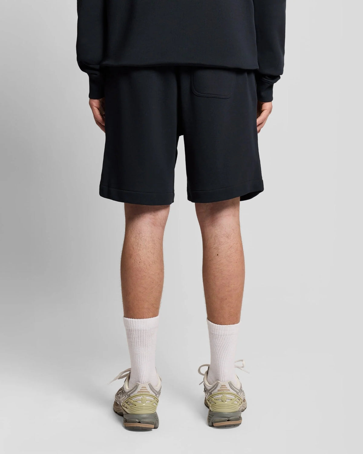 LYLE & SCOTT GRAPHIC BADGE COTTON SWEAT SHORTS