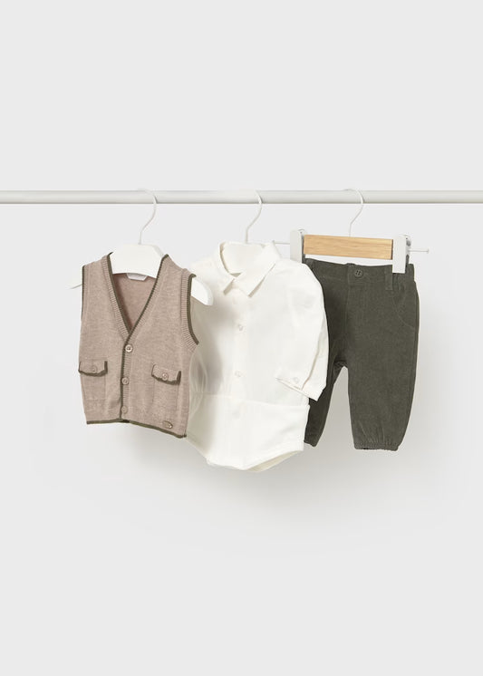 MAYORAL NEWBORN 3 PIECE WAISTCOAT SET