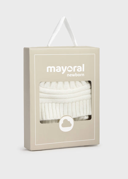 MAYORAL NEWBORN HAT AND MITTENS SET