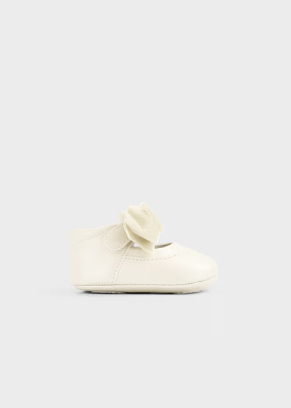MAYORAL NEWBORN BABY BOW BUCKLE SHOES