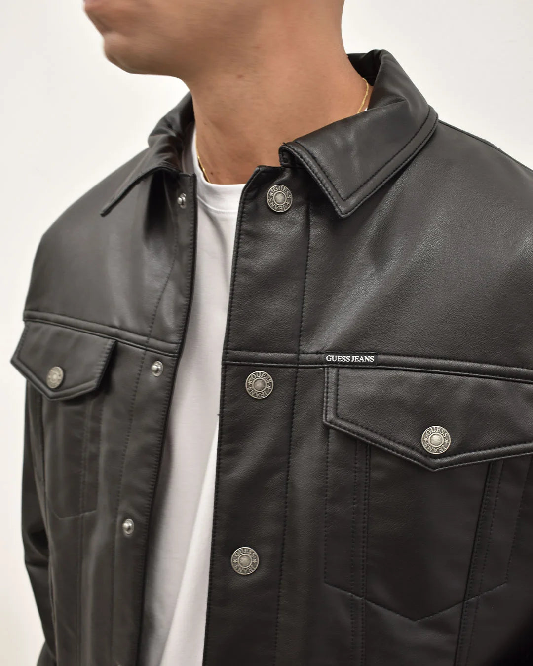 GUESS OVERFIT PU LEATHER TRUCKER JACKET