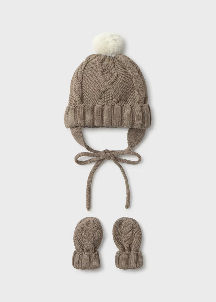 MAYORAL BABIES HAT & MITTENS SET