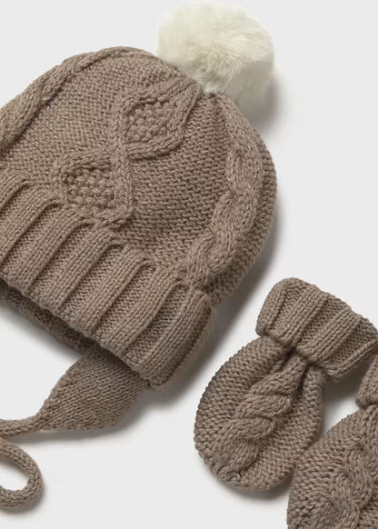 MAYORAL BABIES HAT & MITTENS SET