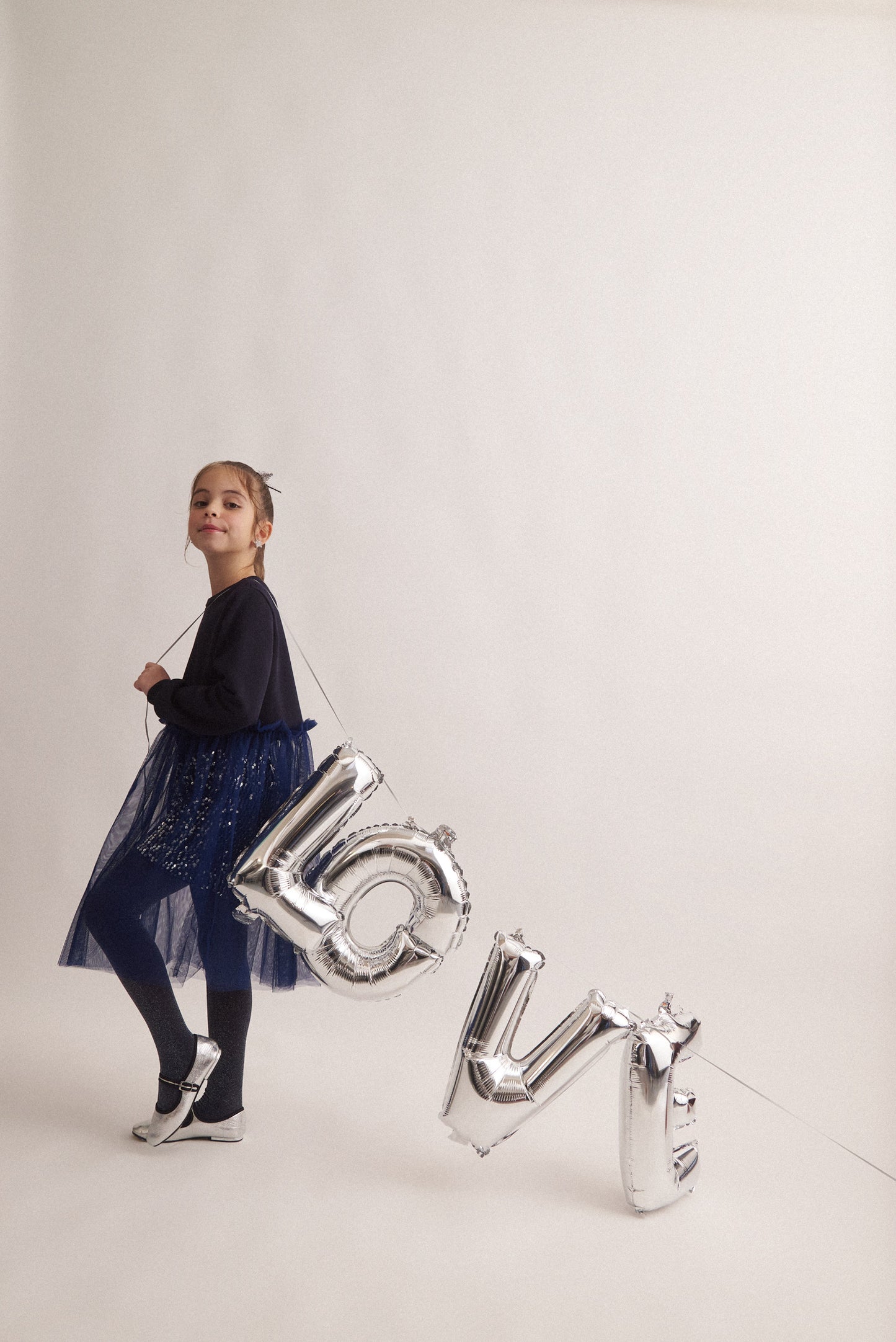 TC SPARKLING NIGHT SET SWETERAND SHORT